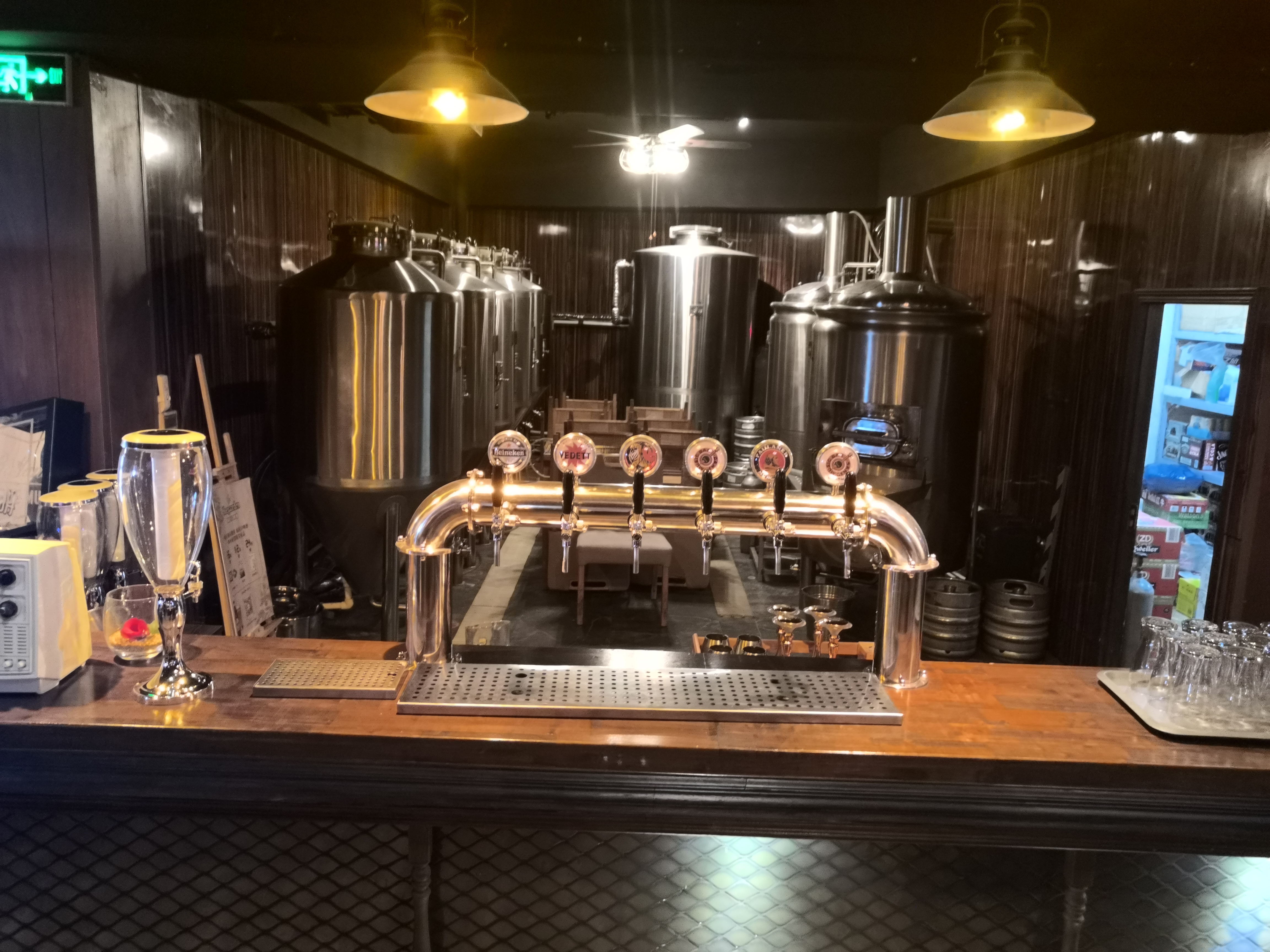 啤酒屋自釀啤酒設(shè)備 啤酒屋自釀啤酒設(shè)備